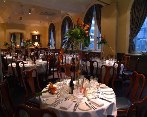 The Racquet Club Aparthotel Liverpool Bagian luar foto